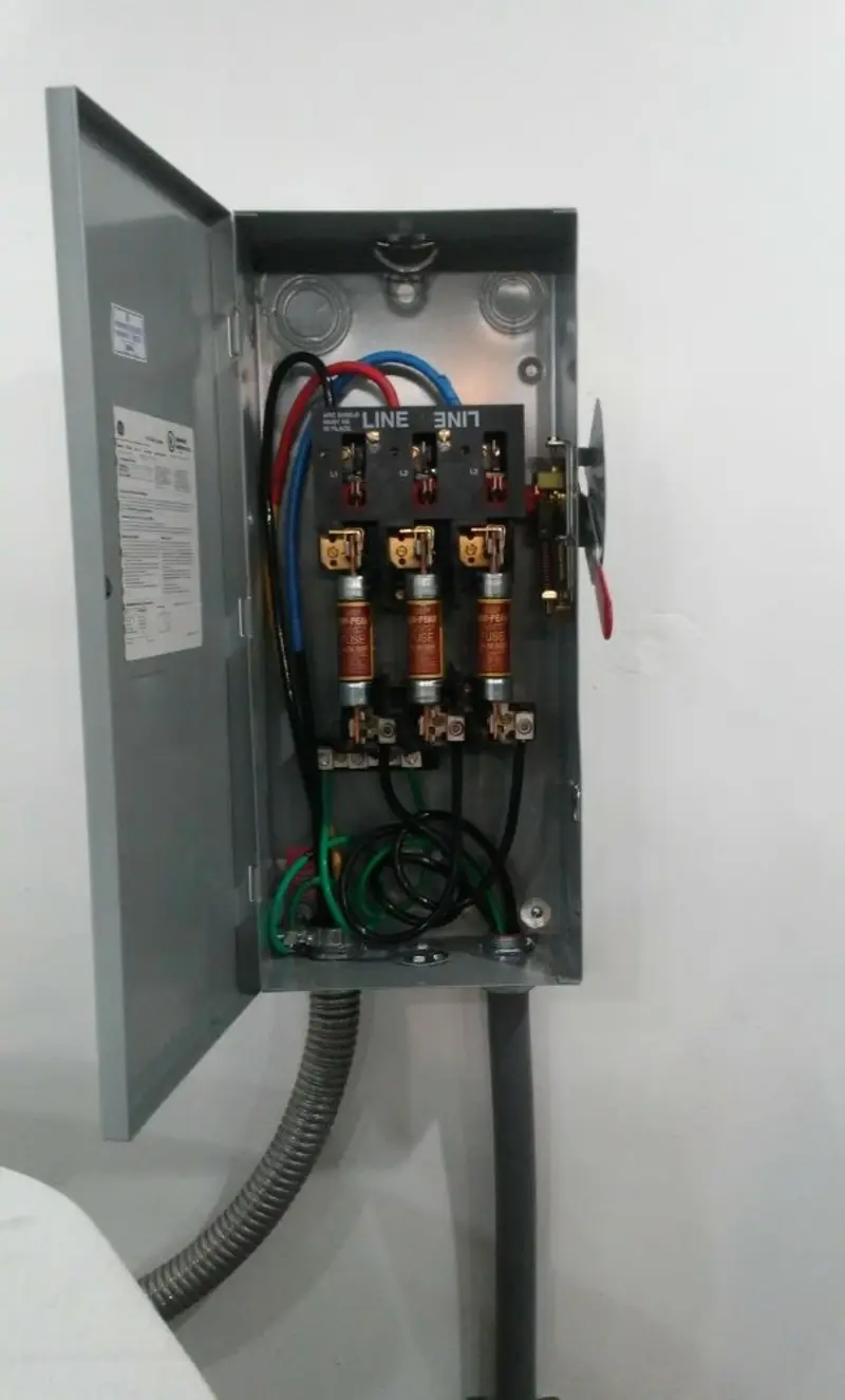 Three-phase disconnect switch installed for Electrical Wiring & Rewiring in Warrensburg